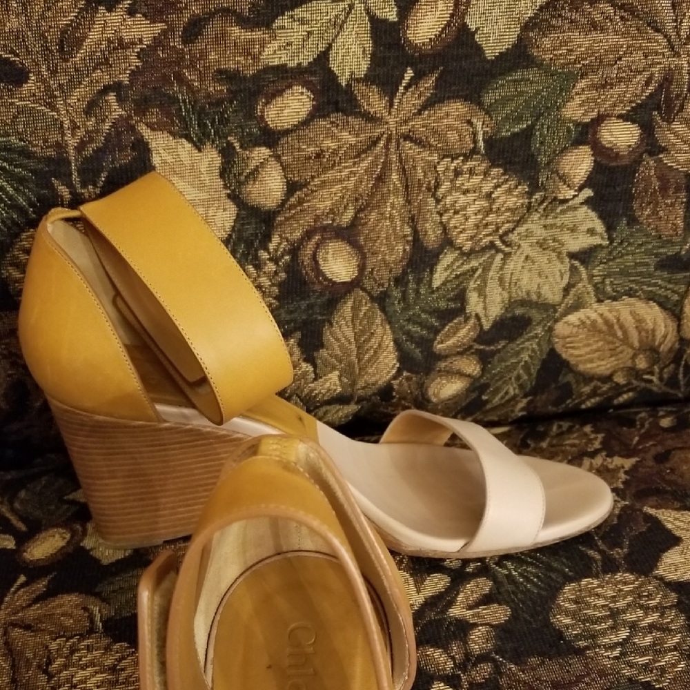 Chloe sandals size 10